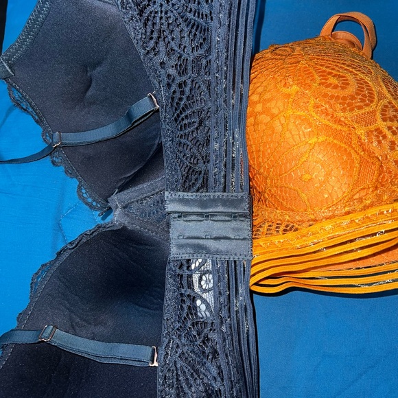 2 pack  bras - Picture 4 of 6